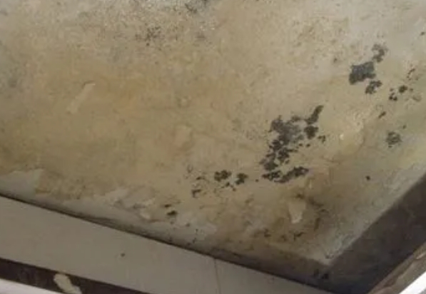 霞浦阳台漏水维修公司分享下霞浦卫生间渗水维修需要注意哪些问题。